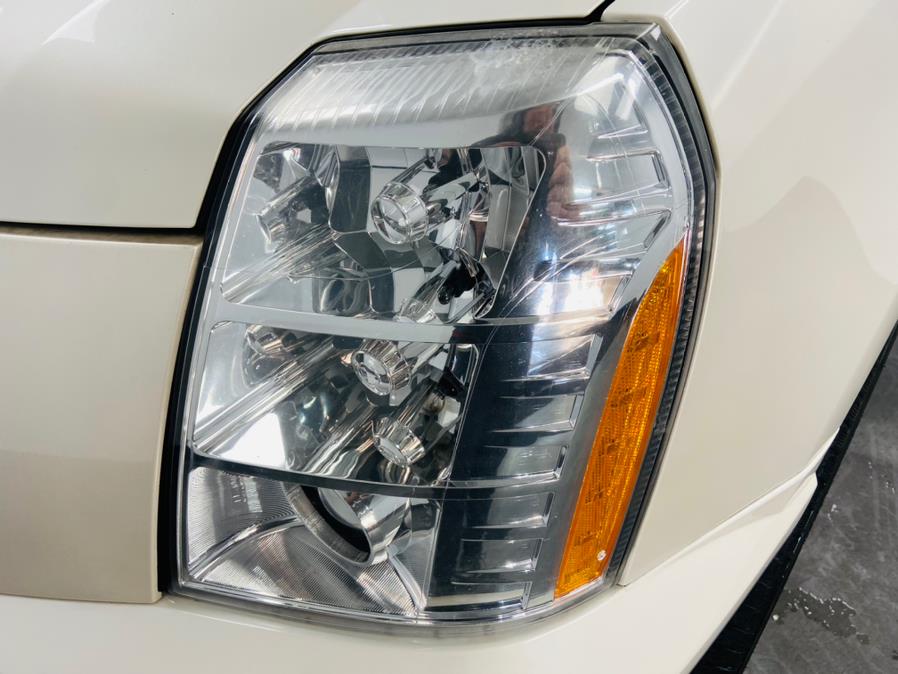 2012 Cadillac Escalade AWD 4dr Luxury, available for sale in Linden, New Jersey | East Coast Auto Group. Linden, New Jersey 2012 Cadillac Escalade AWD 4dr Luxury, available for sale in Linden, New Jersey | East Coast Auto Group. Linden, New Jersey
