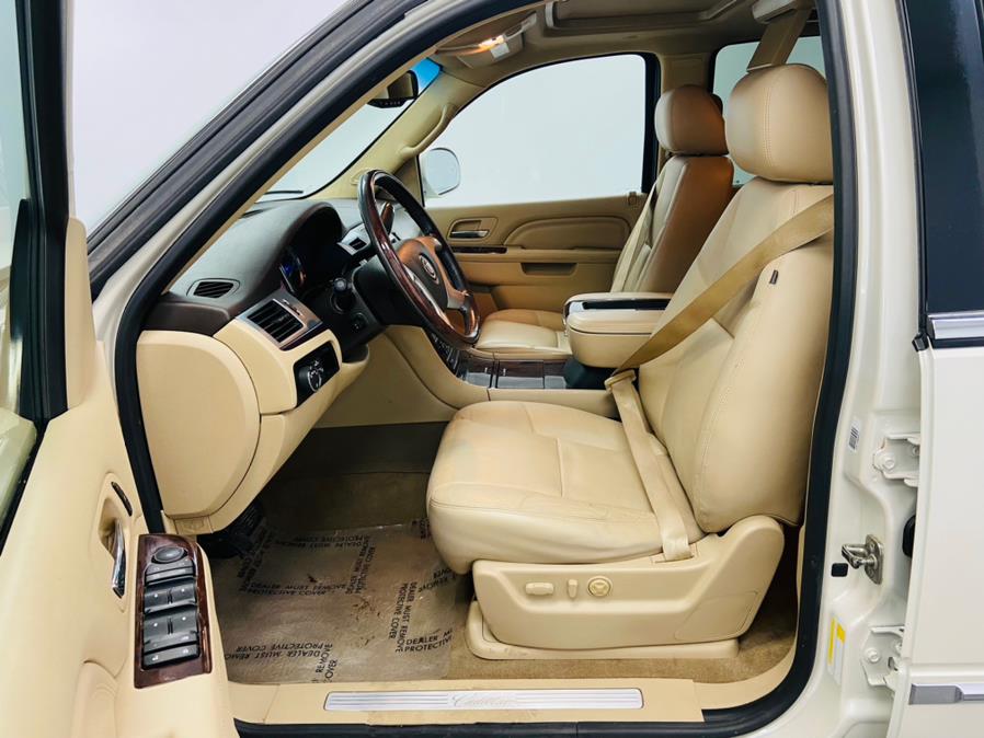 2012 Cadillac Escalade AWD 4dr Luxury, available for sale in Linden, New Jersey | East Coast Auto Group. Linden, New Jersey 2012 Cadillac Escalade AWD 4dr Luxury, available for sale in Linden, New Jersey | East Coast Auto Group. Linden, New Jersey