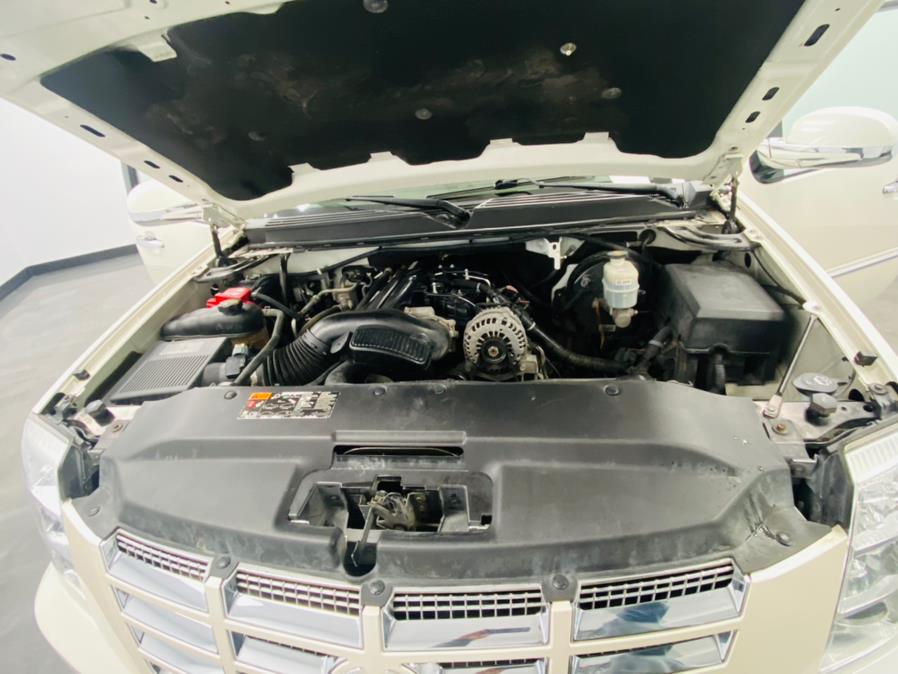 2012 Cadillac Escalade AWD 4dr Luxury, available for sale in Linden, New Jersey | East Coast Auto Group. Linden, New Jersey 2012 Cadillac Escalade AWD 4dr Luxury, available for sale in Linden, New Jersey | East Coast Auto Group. Linden, New Jersey