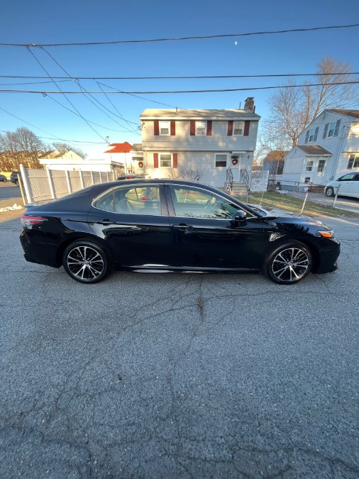 2018 Toyota Camry SE Auto (Natl), available for sale in Lowell, Massachusetts | Revolution Motors . Lowell, Massachusetts 2018 Toyota Camry SE Auto (Natl), available for sale in Lowell, Massachusetts | Revolution Motors . Lowell, Massachusetts