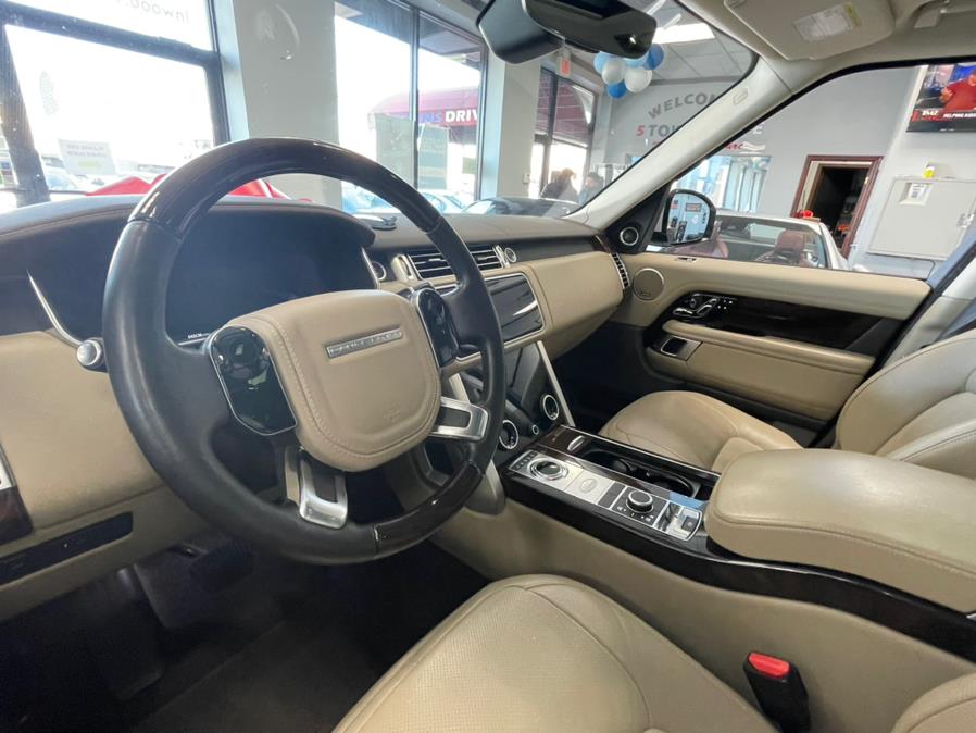 2020 Land Rover Range Rover HSE SWB, available for sale in Inwood, New York | 5 Towns Drive. Inwood, New York 2020 Land Rover Range Rover HSE SWB, available for sale in Inwood, New York | 5 Towns Drive. Inwood, New York