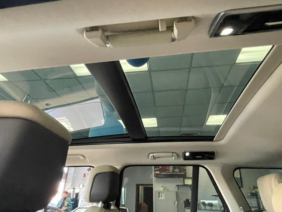 2020 Land Rover Range Rover HSE SWB, available for sale in Inwood, New York | 5 Towns Drive. Inwood, New York 2020 Land Rover Range Rover HSE SWB, available for sale in Inwood, New York | 5 Towns Drive. Inwood, New York