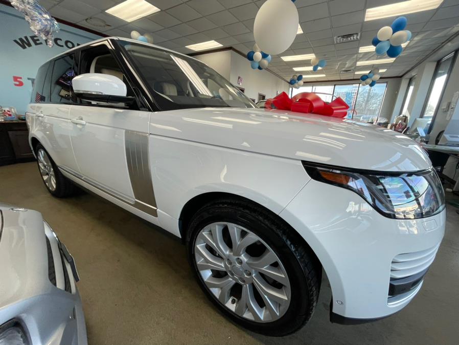 2020 Land Rover Range Rover HSE SWB, available for sale in Inwood, New York | 5 Towns Drive. Inwood, New York 2020 Land Rover Range Rover HSE SWB, available for sale in Inwood, New York | 5 Towns Drive. Inwood, New York