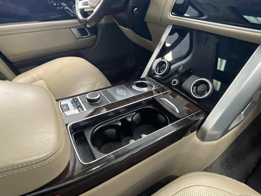 2020 Land Rover Range Rover HSE SWB, available for sale in Inwood, New York | 5 Towns Drive. Inwood, New York 2020 Land Rover Range Rover HSE SWB, available for sale in Inwood, New York | 5 Towns Drive. Inwood, New York