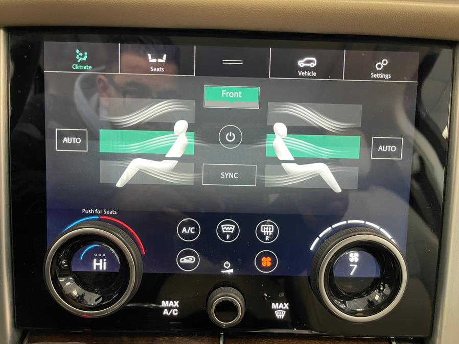 2020 Land Rover Range Rover HSE SWB, available for sale in Inwood, New York | 5 Towns Drive. Inwood, New York 2020 Land Rover Range Rover HSE SWB, available for sale in Inwood, New York | 5 Towns Drive. Inwood, New York