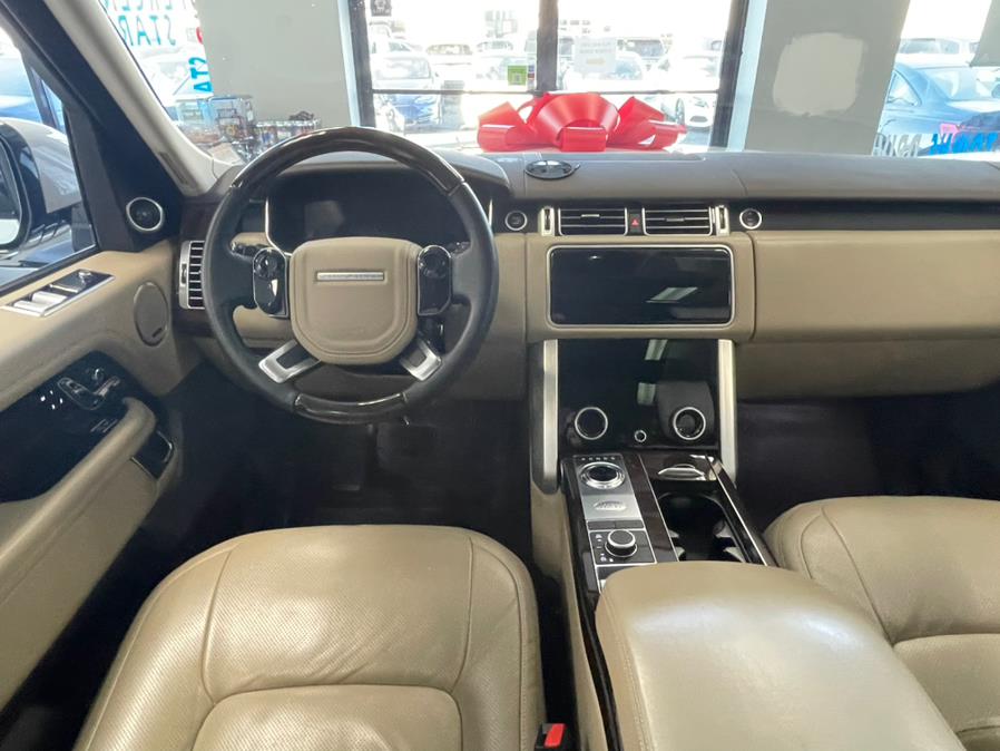 2020 Land Rover Range Rover HSE SWB, available for sale in Inwood, New York | 5 Towns Drive. Inwood, New York 2020 Land Rover Range Rover HSE SWB, available for sale in Inwood, New York | 5 Towns Drive. Inwood, New York