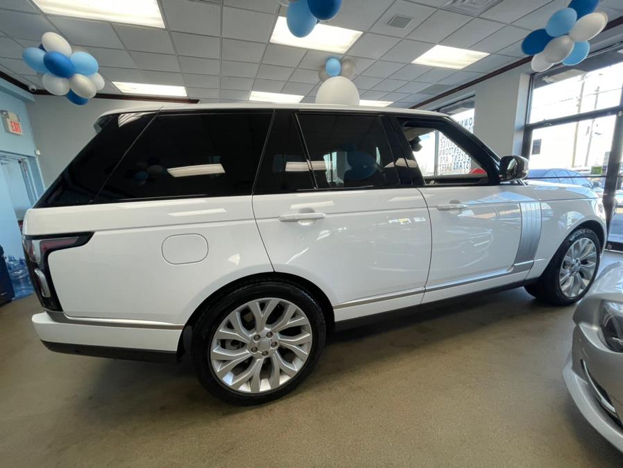 2020 Land Rover Range Rover HSE SWB, available for sale in Inwood, New York | 5 Towns Drive. Inwood, New York 2020 Land Rover Range Rover HSE SWB, available for sale in Inwood, New York | 5 Towns Drive. Inwood, New York