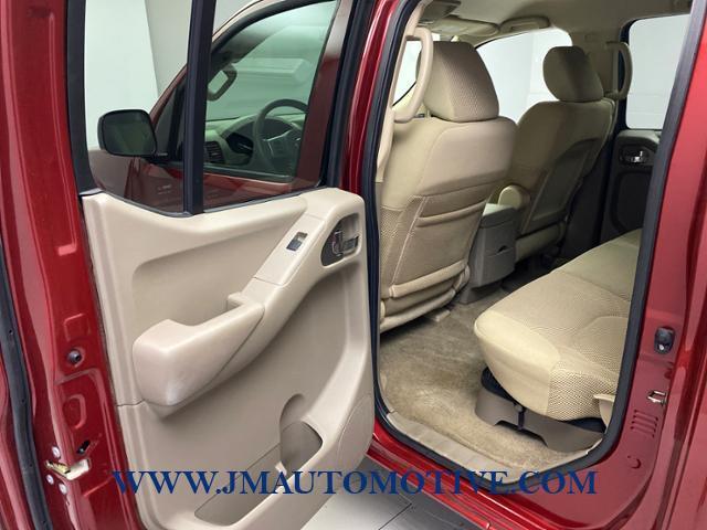 2014 Nissan Frontier 4WD Crew Cab SWB Auto SV, available for sale in Naugatuck, Connecticut | J&M Automotive Sls&Svc LLC. Naugatuck, Connecticut 2014 Nissan Frontier 4WD Crew Cab SWB Auto SV, available for sale in Naugatuck, Connecticut | J&M Automotive Sls&Svc LLC. Naugatuck, Connecticut