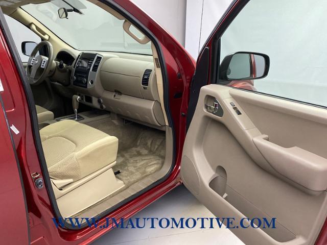 2014 Nissan Frontier 4WD Crew Cab SWB Auto SV, available for sale in Naugatuck, Connecticut | J&M Automotive Sls&Svc LLC. Naugatuck, Connecticut 2014 Nissan Frontier 4WD Crew Cab SWB Auto SV, available for sale in Naugatuck, Connecticut | J&M Automotive Sls&Svc LLC. Naugatuck, Connecticut