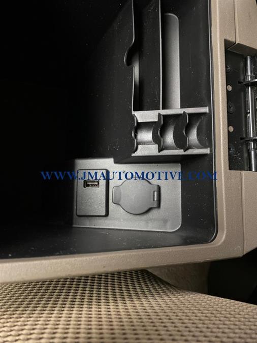 2014 Nissan Frontier 4WD Crew Cab SWB Auto SV, available for sale in Naugatuck, Connecticut | J&M Automotive Sls&Svc LLC. Naugatuck, Connecticut 2014 Nissan Frontier 4WD Crew Cab SWB Auto SV, available for sale in Naugatuck, Connecticut | J&M Automotive Sls&Svc LLC. Naugatuck, Connecticut