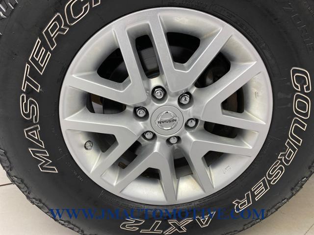 2014 Nissan Frontier 4WD Crew Cab SWB Auto SV, available for sale in Naugatuck, Connecticut | J&M Automotive Sls&Svc LLC. Naugatuck, Connecticut 2014 Nissan Frontier 4WD Crew Cab SWB Auto SV, available for sale in Naugatuck, Connecticut | J&M Automotive Sls&Svc LLC. Naugatuck, Connecticut