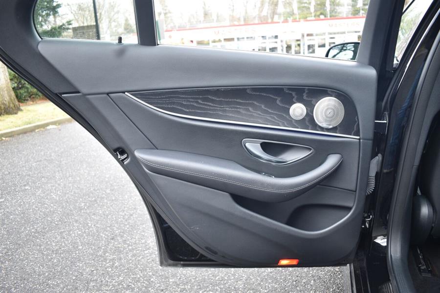 2019 Mercedes-benz E-class E 300 4MATIC AWD 4dr Sedan, available for sale in Great Neck, New York | Camy Cars. Great Neck, New York 2019 Mercedes-benz E-class E 300 4MATIC AWD 4dr Sedan, available for sale in Great Neck, New York | Camy Cars. Great Neck, New York