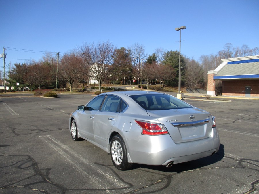 2015 Nissan Altima 4dr Sdn I4 2.5 S, available for sale in New Britain, Connecticut | Universal Motors LLC. New Britain, Connecticut 2015 Nissan Altima 4dr Sdn I4 2.5 S, available for sale in New Britain, Connecticut | Universal Motors LLC. New Britain, Connecticut