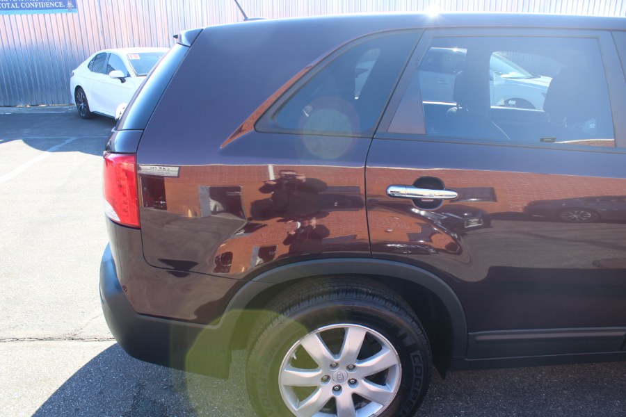 2011 Kia Sorento AWD 4dr I4 LX, available for sale in Deer Park, New York | Car Tec Enterprise Leasing & Sales LLC. Deer Park, New York 2011 Kia Sorento AWD 4dr I4 LX, available for sale in Deer Park, New York | Car Tec Enterprise Leasing & Sales LLC. Deer Park, New York