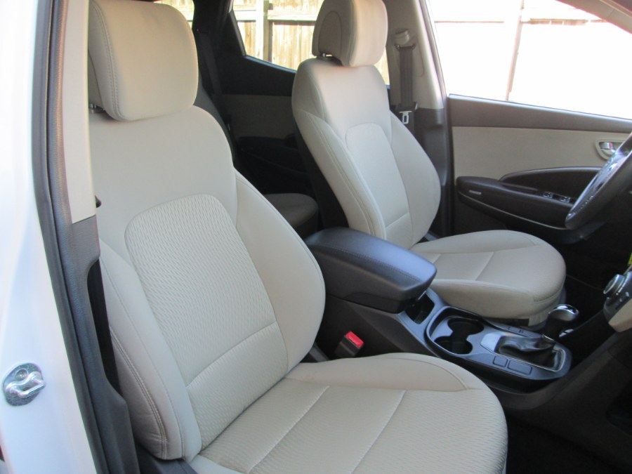 2017 Hyundai Santa Fe Sport 2.4L Auto AWD, available for sale in Levittown, Pennsylvania | Levittown Auto. Levittown, Pennsylvania 2017 Hyundai Santa Fe Sport 2.4L Auto AWD, available for sale in Levittown, Pennsylvania | Levittown Auto. Levittown, Pennsylvania