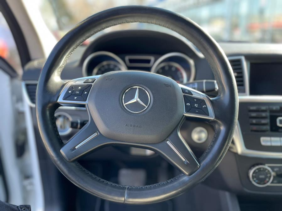 2015 Mercedes-Benz GL450 CLEAN CARFAX!!!. Low Miles!!!, available for sale in Rosedale, New York | Sunrise Auto Sales. Rosedale, New York 2015 Mercedes-Benz GL450 CLEAN CARFAX!!!. Low Miles!!!, available for sale in Rosedale, New York | Sunrise Auto Sales. Rosedale, New York