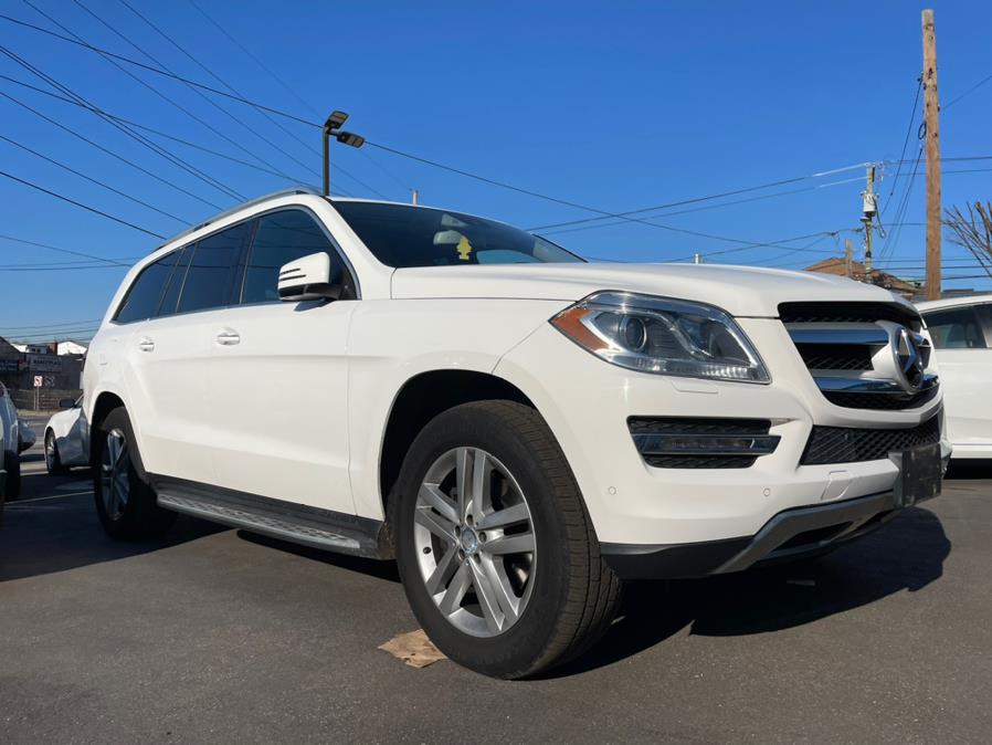 2015 Mercedes-Benz GL450 CLEAN CARFAX!!!. Low Miles!!!, available for sale in Rosedale, New York | Sunrise Auto Sales. Rosedale, New York 2015 Mercedes-Benz GL450 CLEAN CARFAX!!!. Low Miles!!!, available for sale in Rosedale, New York | Sunrise Auto Sales. Rosedale, New York