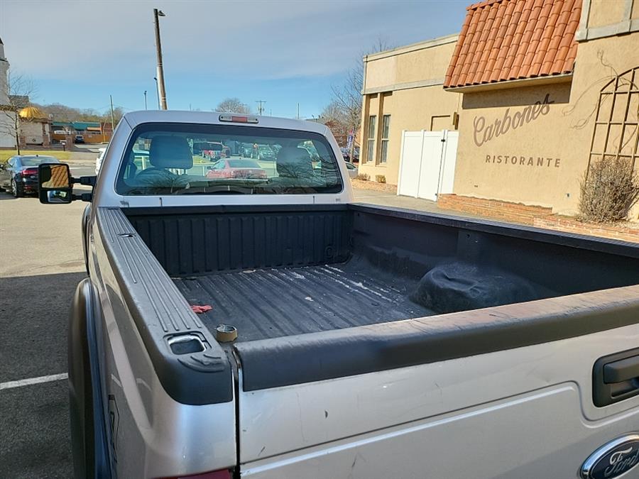 2015 Ford Super Duty F-350 SRW 4WD Reg Cab 137" XL, available for sale in Hartford, Connecticut | Lex Autos LLC. Hartford, Connecticut 2015 Ford Super Duty F-350 SRW 4WD Reg Cab 137" XL, available for sale in Hartford, Connecticut | Lex Autos LLC. Hartford, Connecticut