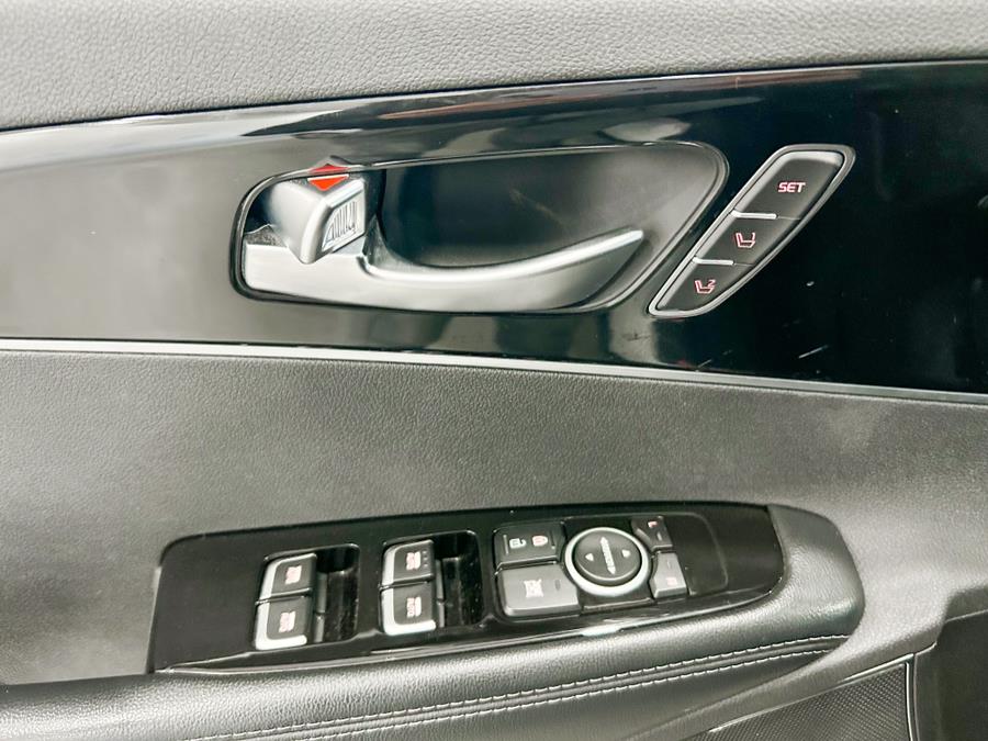 2019 Kia Sorento SX V6 AWD, available for sale in Franklin Square, New York | Luxury Motor Club. Franklin Square, New York 2019 Kia Sorento SX V6 AWD, available for sale in Franklin Square, New York | Luxury Motor Club. Franklin Square, New York