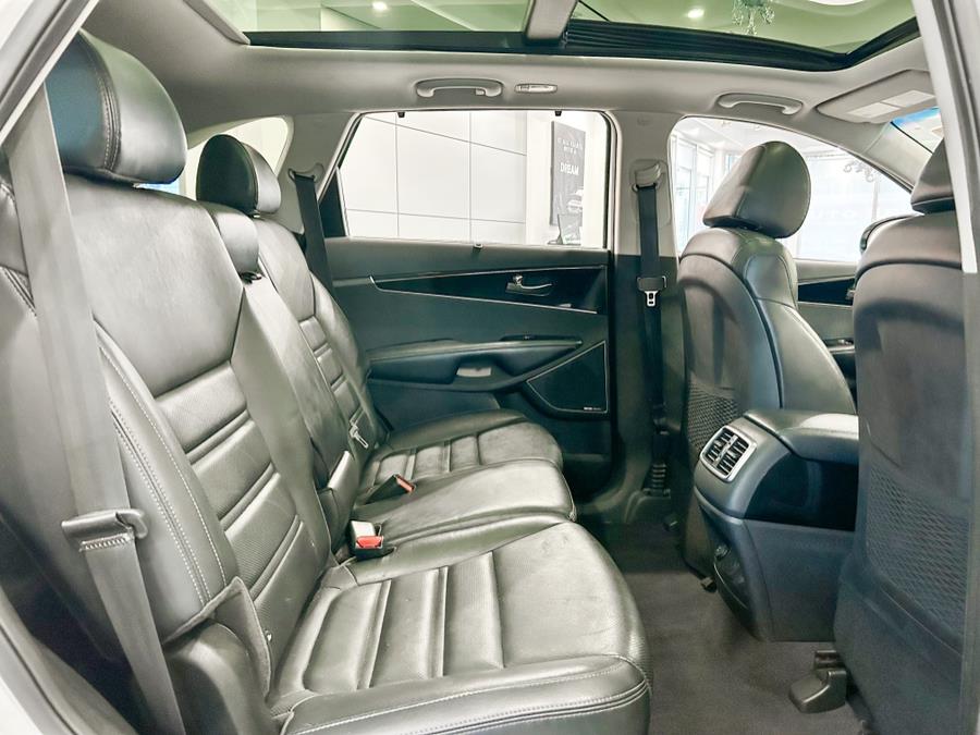 2019 Kia Sorento SX V6 AWD, available for sale in Franklin Square, New York | Luxury Motor Club. Franklin Square, New York 2019 Kia Sorento SX V6 AWD, available for sale in Franklin Square, New York | Luxury Motor Club. Franklin Square, New York
