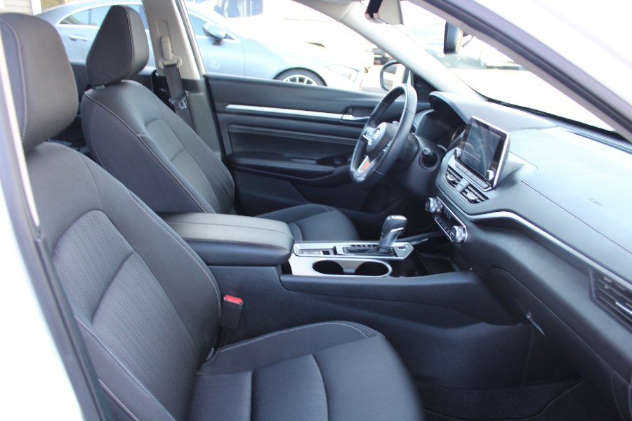 2020 Nissan Altima 2.5 SV AWD Sedan, available for sale in Plantsville, Connecticut | Auto House of Luxury. Plantsville, Connecticut 2020 Nissan Altima 2.5 SV AWD Sedan, available for sale in Plantsville, Connecticut | Auto House of Luxury. Plantsville, Connecticut