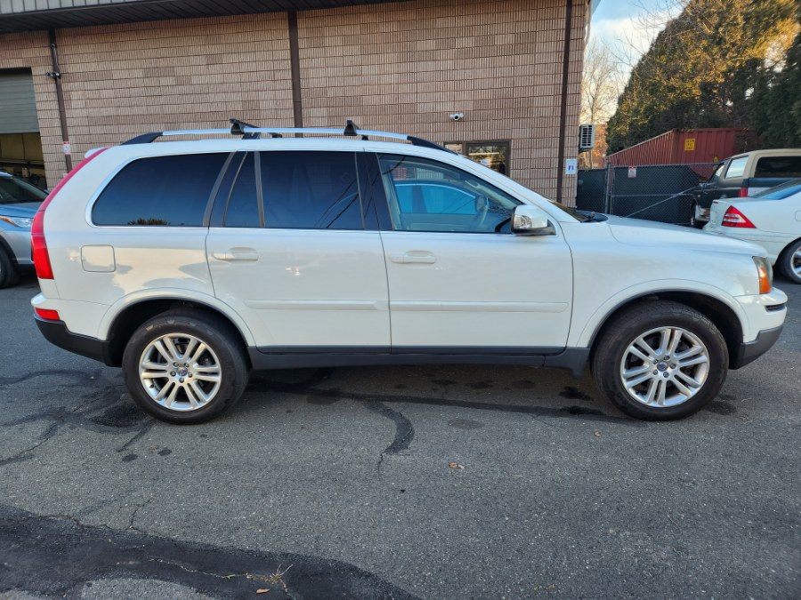 2010 Volvo XC90 AWD 4dr I6, available for sale in Bristol, Connecticut | Dealmax Motors LLC. Bristol, Connecticut 2010 Volvo XC90 AWD 4dr I6, available for sale in Bristol, Connecticut | Dealmax Motors LLC. Bristol, Connecticut