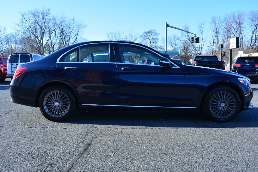 2015 Mercedes-Benz C-Class 4dr Sdn C300 Luxury 4MATIC, available for sale in ENFIELD, Connecticut | Longmeadow Motor Cars. ENFIELD, Connecticut
