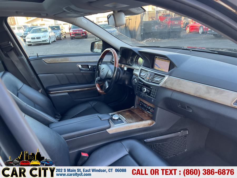 2010 Mercedes-Benz E-Class 4dr Sdn E350 Luxury 4MATIC, available for sale in East Windsor, Connecticut | Car City LLC. East Windsor, Connecticut 2010 Mercedes-Benz E-Class 4dr Sdn E350 Luxury 4MATIC, available for sale in East Windsor, Connecticut | Car City LLC. East Windsor, Connecticut