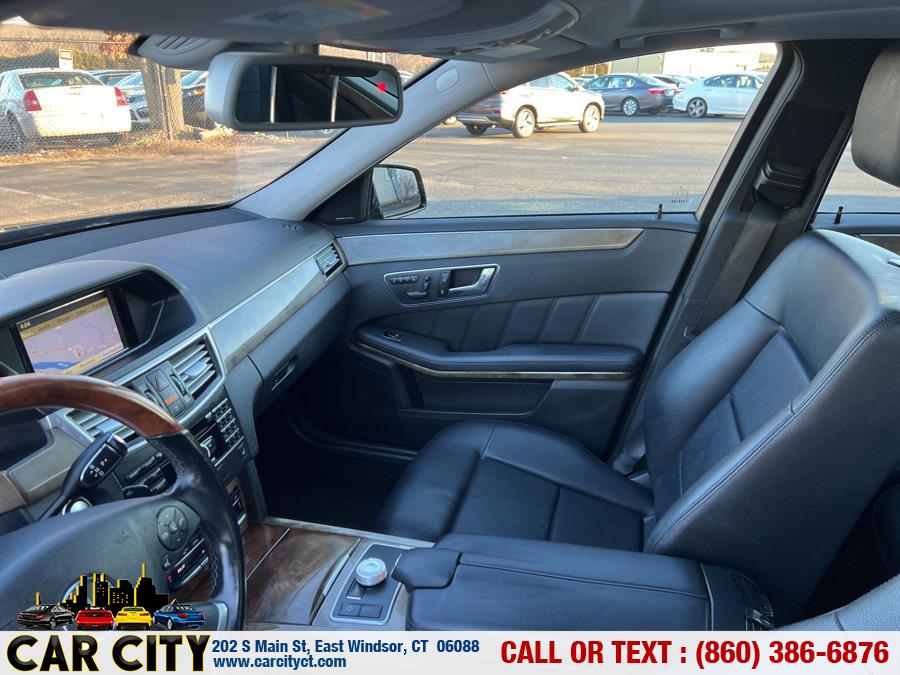 2010 Mercedes-Benz E-Class 4dr Sdn E350 Luxury 4MATIC, available for sale in East Windsor, Connecticut | Car City LLC. East Windsor, Connecticut 2010 Mercedes-Benz E-Class 4dr Sdn E350 Luxury 4MATIC, available for sale in East Windsor, Connecticut | Car City LLC. East Windsor, Connecticut