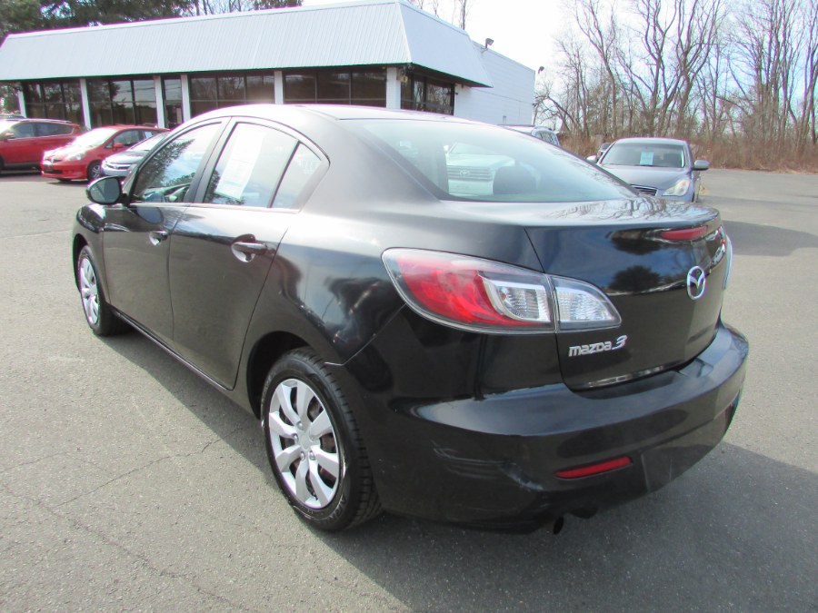 2013 Mazda Mazda3 4dr Sdn Auto i SV, available for sale in East Windsor, Connecticut | United Auto Sales of E Windsor, Inc. East Windsor, Connecticut 2013 Mazda Mazda3 4dr Sdn Auto i SV, available for sale in East Windsor, Connecticut | United Auto Sales of E Windsor, Inc. East Windsor, Connecticut