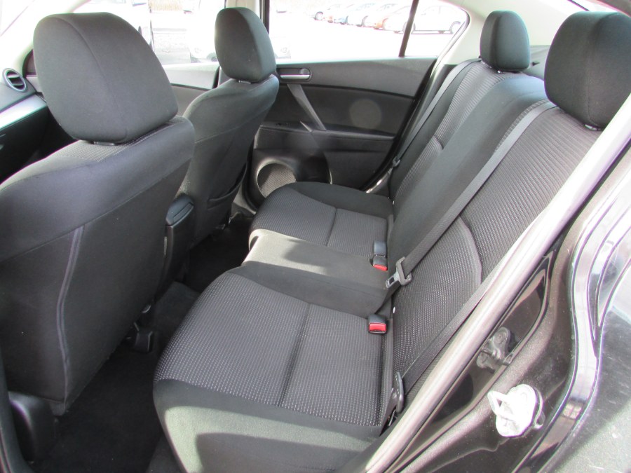 2013 Mazda Mazda3 4dr Sdn Auto i SV, available for sale in East Windsor, Connecticut | United Auto Sales of E Windsor, Inc. East Windsor, Connecticut 2013 Mazda Mazda3 4dr Sdn Auto i SV, available for sale in East Windsor, Connecticut | United Auto Sales of E Windsor, Inc. East Windsor, Connecticut