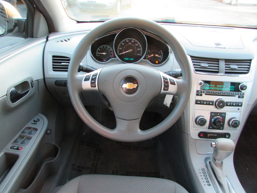 2010 Chevrolet Malibu 4dr Sdn LS w/1LS, available for sale in East Windsor, Connecticut | United Auto Sales of E Windsor, Inc. East Windsor, Connecticut 2010 Chevrolet Malibu 4dr Sdn LS w/1LS, available for sale in East Windsor, Connecticut | United Auto Sales of E Windsor, Inc. East Windsor, Connecticut
