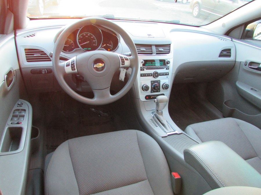 2010 Chevrolet Malibu 4dr Sdn LS w/1LS, available for sale in East Windsor, Connecticut | United Auto Sales of E Windsor, Inc. East Windsor, Connecticut 2010 Chevrolet Malibu 4dr Sdn LS w/1LS, available for sale in East Windsor, Connecticut | United Auto Sales of E Windsor, Inc. East Windsor, Connecticut