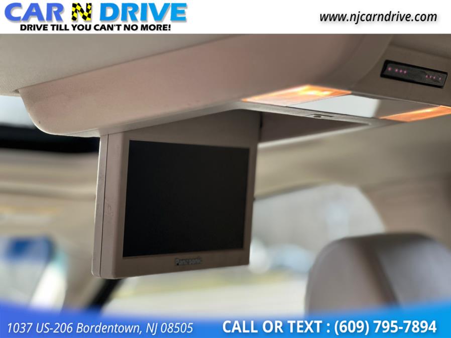 2007 Chevrolet Suburban LTZ 1500 4WD, available for sale in Bordentown, New Jersey | Car N Drive. Bordentown, New Jersey 2007 Chevrolet Suburban LTZ 1500 4WD, available for sale in Bordentown, New Jersey | Car N Drive. Bordentown, New Jersey