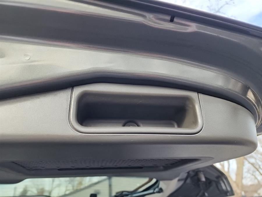2008 Nissan Pathfinder 4WD 4dr V6 SE, available for sale in Islip, New York | L.I. Auto Gallery. Islip, New York 2008 Nissan Pathfinder 4WD 4dr V6 SE, available for sale in Islip, New York | L.I. Auto Gallery. Islip, New York