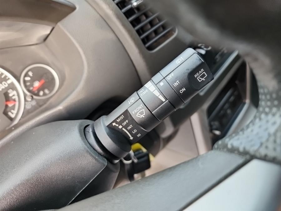 2008 Nissan Pathfinder 4WD 4dr V6 SE, available for sale in Islip, New York | L.I. Auto Gallery. Islip, New York 2008 Nissan Pathfinder 4WD 4dr V6 SE, available for sale in Islip, New York | L.I. Auto Gallery. Islip, New York