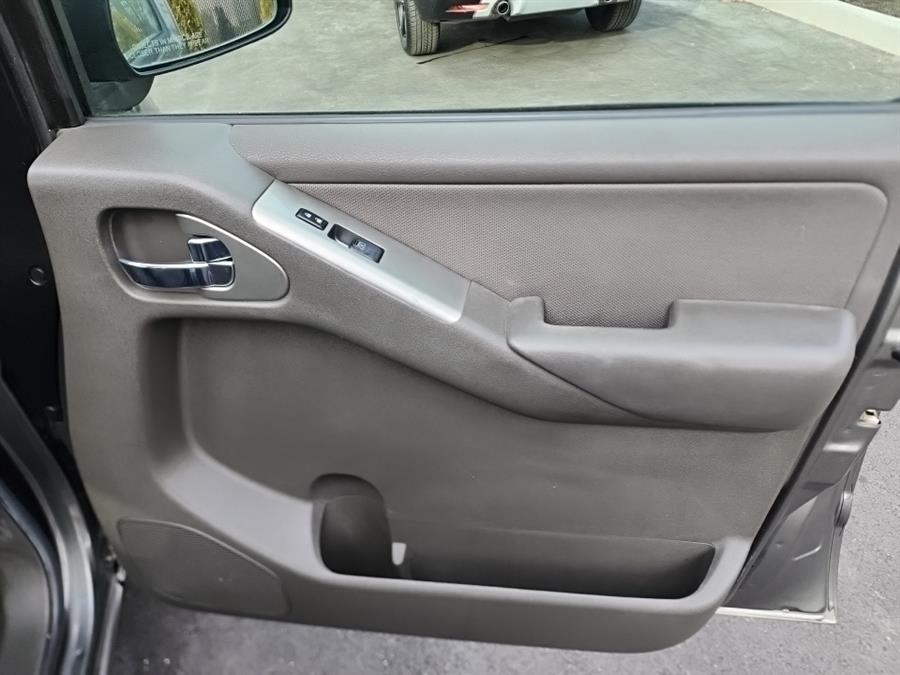 2008 Nissan Pathfinder 4WD 4dr V6 SE, available for sale in Islip, New York | L.I. Auto Gallery. Islip, New York 2008 Nissan Pathfinder 4WD 4dr V6 SE, available for sale in Islip, New York | L.I. Auto Gallery. Islip, New York