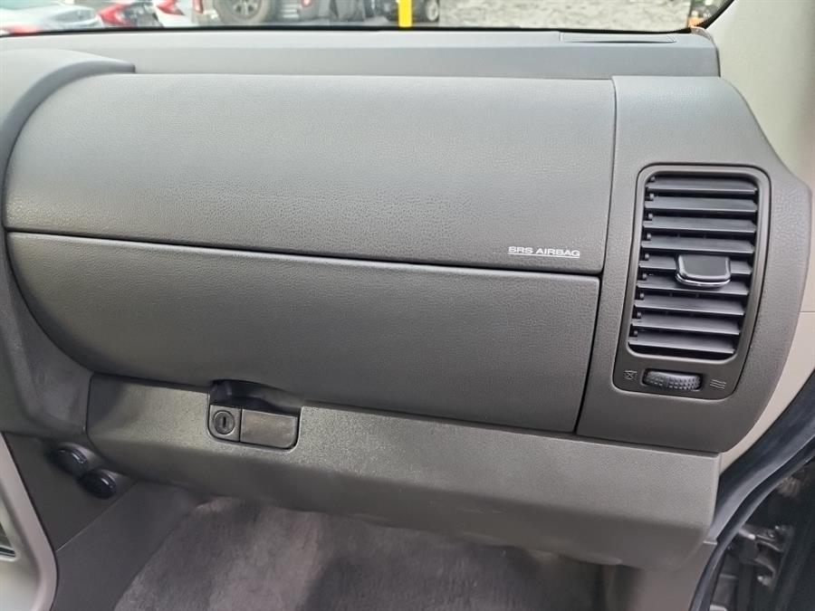 2008 Nissan Pathfinder 4WD 4dr V6 SE, available for sale in Islip, New York | L.I. Auto Gallery. Islip, New York 2008 Nissan Pathfinder 4WD 4dr V6 SE, available for sale in Islip, New York | L.I. Auto Gallery. Islip, New York
