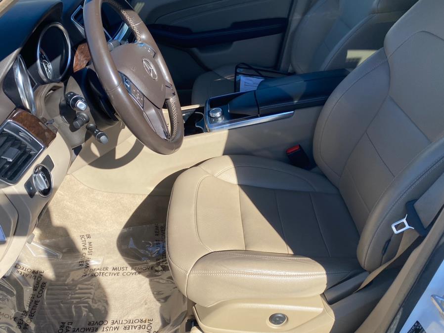 2014 Mercedes-Benz M-Class 4MATIC 4dr ML 350, available for sale in Canton, Connecticut | Lava Motors 2 Inc. Canton, Connecticut 2014 Mercedes-Benz M-Class 4MATIC 4dr ML 350, available for sale in Canton, Connecticut | Lava Motors 2 Inc. Canton, Connecticut