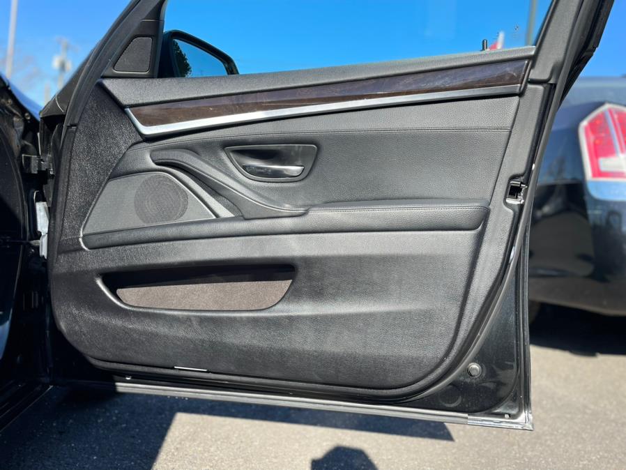 2015 BMW 535xi CLEAN CARFAX!, available for sale in Elmont, New York | Sunrise of Elmont. Elmont, New York 2015 BMW 535xi CLEAN CARFAX!, available for sale in Elmont, New York | Sunrise of Elmont. Elmont, New York