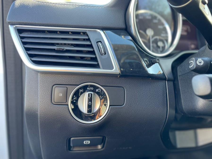 2015 Mercedes-Benz GL450 CLEAN CARFAX!!!. Low Miles!!!, available for sale in Elmont, New York | Sunrise of Elmont. Elmont, New York 2015 Mercedes-Benz GL450 CLEAN CARFAX!!!. Low Miles!!!, available for sale in Elmont, New York | Sunrise of Elmont. Elmont, New York