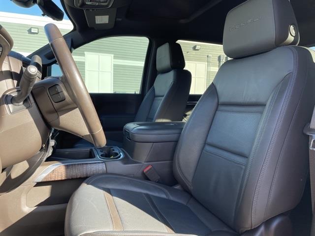 2020 GMC Sierra 2500hd Denali, available for sale in Brookfield, Connecticut | Blasius Federal Road. Brookfield, Connecticut 2020 GMC Sierra 2500hd Denali, available for sale in Brookfield, Connecticut | Blasius Federal Road. Brookfield, Connecticut