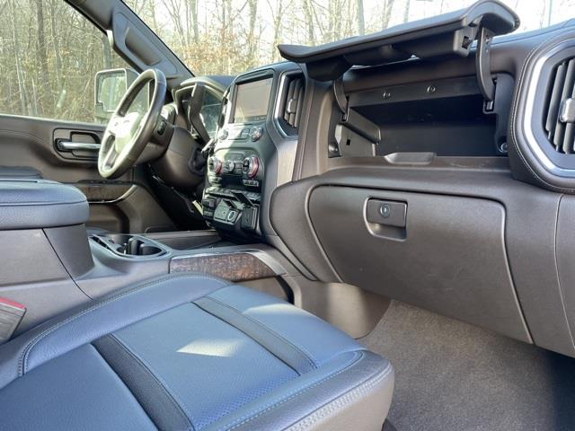 2020 GMC Sierra 2500hd Denali, available for sale in Brookfield, Connecticut | Blasius Federal Road. Brookfield, Connecticut 2020 GMC Sierra 2500hd Denali, available for sale in Brookfield, Connecticut | Blasius Federal Road. Brookfield, Connecticut