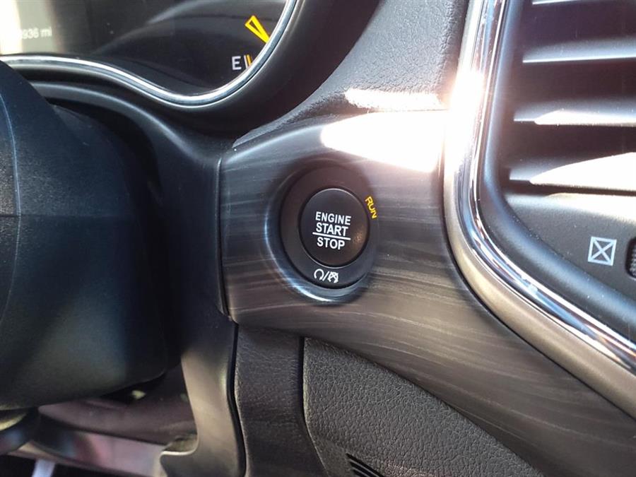 2019 Jeep Grand Cherokee LAREDO E, available for sale in Andover, Massachusetts | Autouse. Andover, Massachusetts 2019 Jeep Grand Cherokee LAREDO E, available for sale in Andover, Massachusetts | Autouse. Andover, Massachusetts