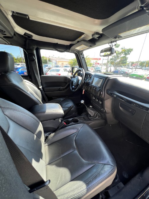 2015 Jeep Wrangler Unlimited 4WD 4dr Altitude, available for sale in Miami, Florida | 26 Motors Miami. Miami, Florida 2015 Jeep Wrangler Unlimited 4WD 4dr Altitude, available for sale in Miami, Florida | 26 Motors Miami. Miami, Florida