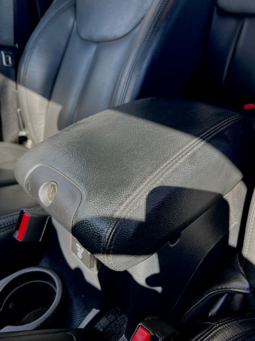 2015 Jeep Wrangler Unlimited 4WD 4dr Altitude, available for sale in Miami, Florida | 26 Motors Miami. Miami, Florida 2015 Jeep Wrangler Unlimited 4WD 4dr Altitude, available for sale in Miami, Florida | 26 Motors Miami. Miami, Florida