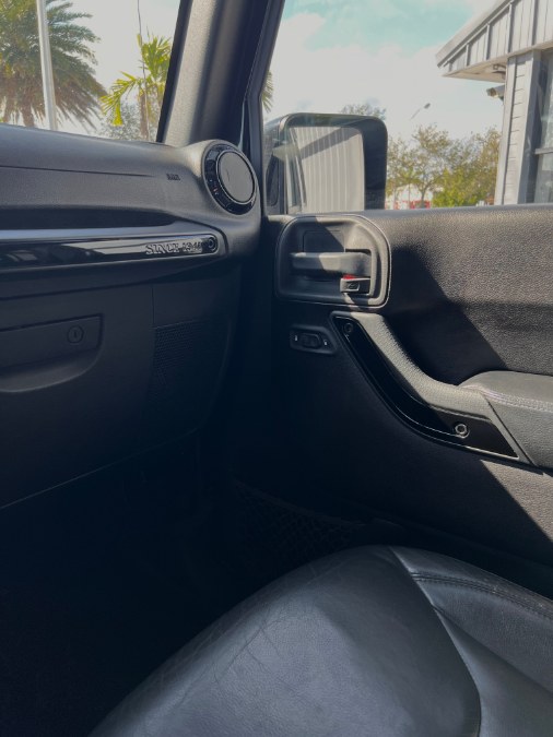 2015 Jeep Wrangler Unlimited 4WD 4dr Altitude, available for sale in Miami, Florida | 26 Motors Miami. Miami, Florida 2015 Jeep Wrangler Unlimited 4WD 4dr Altitude, available for sale in Miami, Florida | 26 Motors Miami. Miami, Florida