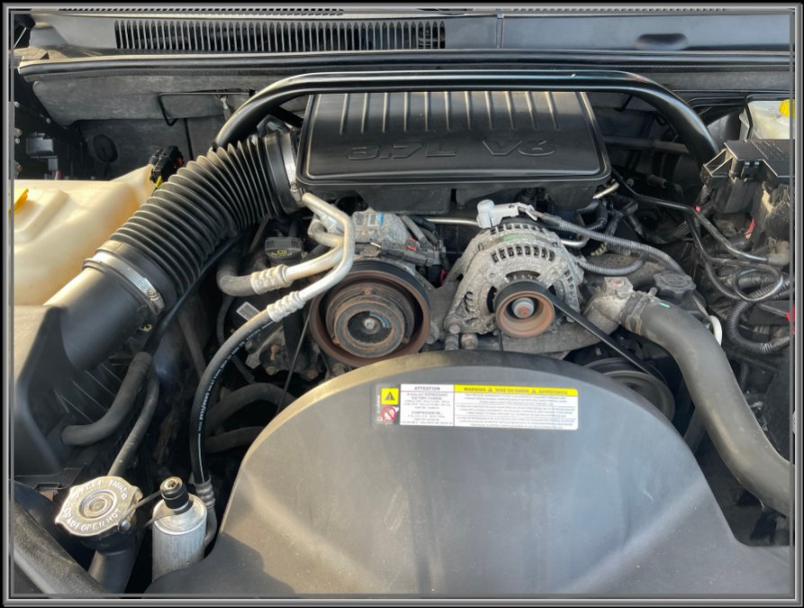 2010 Jeep Grand Cherokee 4WD 4dr Laredo, available for sale in Huntington Station, New York | My Auto Inc.. Huntington Station, New York 2010 Jeep Grand Cherokee 4WD 4dr Laredo, available for sale in Huntington Station, New York | My Auto Inc.. Huntington Station, New York