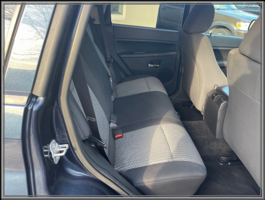 2010 Jeep Grand Cherokee 4WD 4dr Laredo, available for sale in Huntington Station, New York | My Auto Inc.. Huntington Station, New York 2010 Jeep Grand Cherokee 4WD 4dr Laredo, available for sale in Huntington Station, New York | My Auto Inc.. Huntington Station, New York
