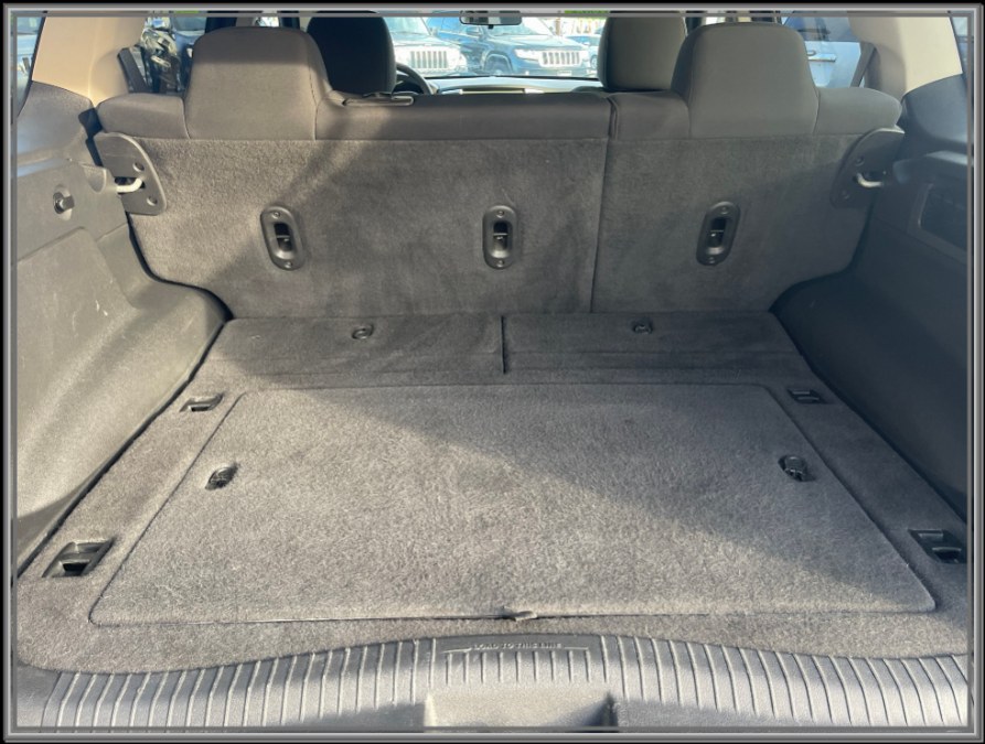 2010 Jeep Grand Cherokee 4WD 4dr Laredo, available for sale in Huntington Station, New York | My Auto Inc.. Huntington Station, New York 2010 Jeep Grand Cherokee 4WD 4dr Laredo, available for sale in Huntington Station, New York | My Auto Inc.. Huntington Station, New York